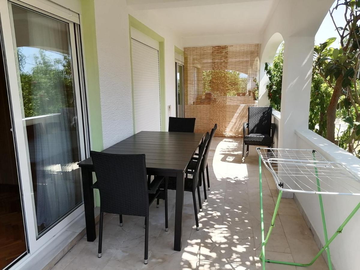 Apartments For Families With Children Lopar, Rab - 5024 מראה חיצוני תמונה